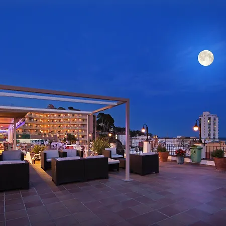 Lloret Santa Rosa By Pierre & Отель Льорет-де-Мар