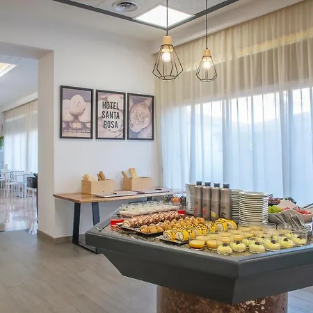 호텔 Lloret Santa Rosa By Pierre & 4*