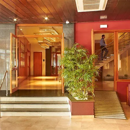 Lloret Santa Rosa By Pierre&vacances Lloret de Mar