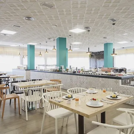 Otel Lloret Santa Rosa By Pierre & Lloret de Mar