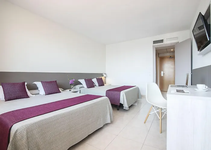 Lloret Santa Rosa By Pierre &