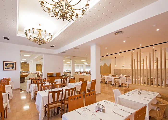 Lloret Santa Rosa By Pierre & Льорет-де-Мар