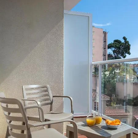 Lloret Santa Rosa By Pierre & يوريت دي مار