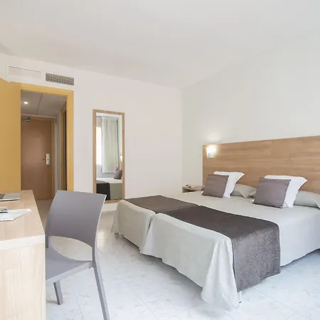 فندق Lloret Santa Rosa By Pierre &