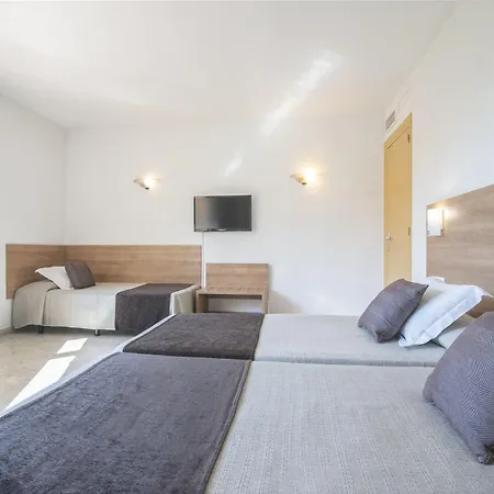 Lloret Santa Rosa By Pierre & يوريت دي مار