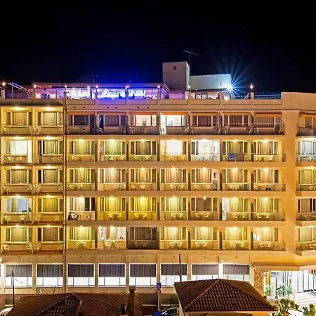 Lloret Santa Rosa By Pierre & 4* يوريت دي مار