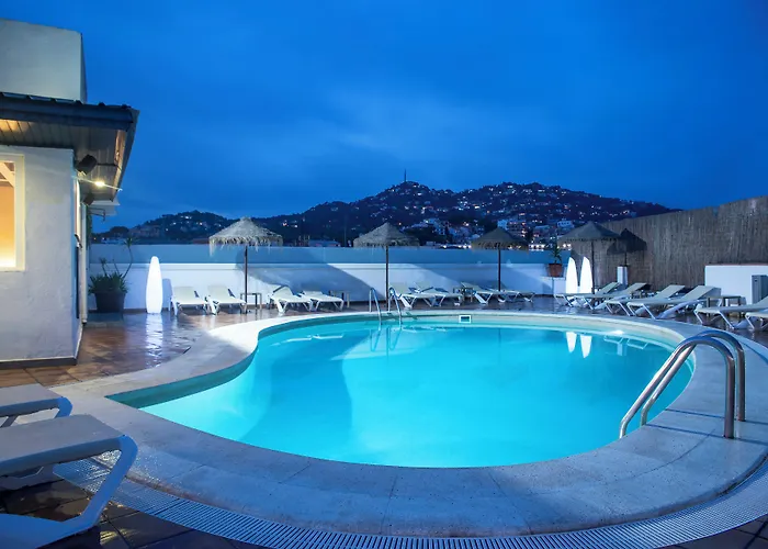 Lloret Santa Rosa By Pierre & 4* Lloret de Mar